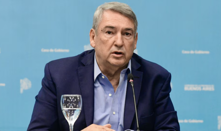 Renunció el ministro Jorge D’Onofrio tras el escándalo de las fotomultas